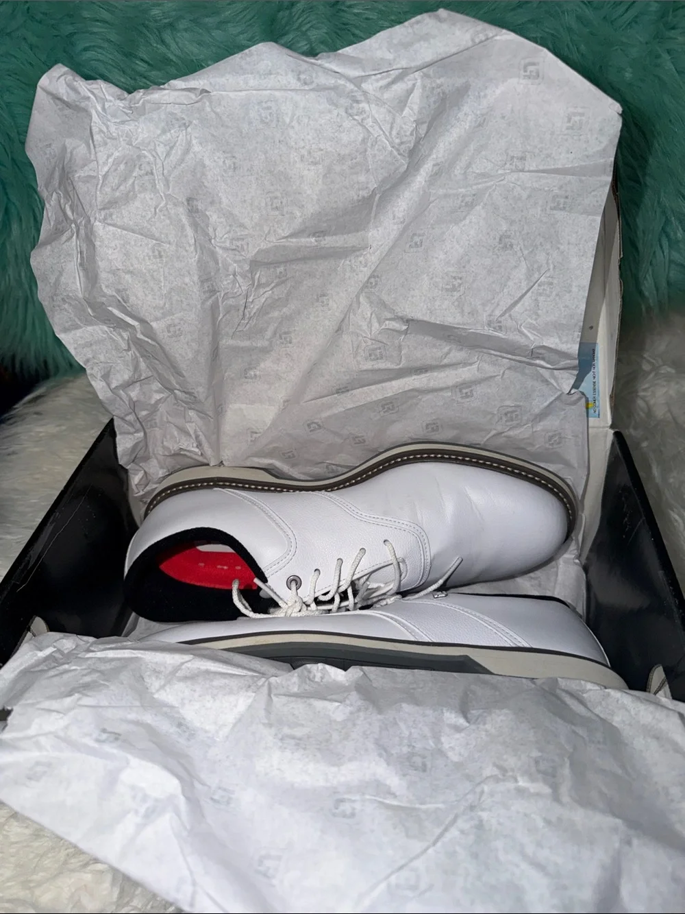 NIB FootJoy White Leather Men’s Golf Oxfords Black Lining Mens 8/ Women’s 9.